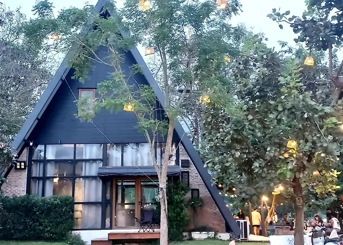 วันหยุดที่บ้าน Kaitoon's River House *